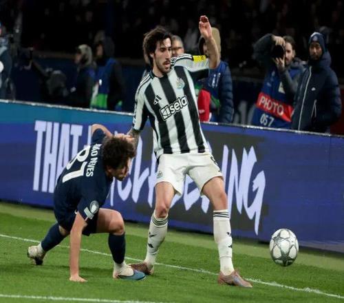 巴黎逆转,莱比锡,梅西建功姆,好博体育app下载,好博体育官网,好博体育官方网站,好博体育平台