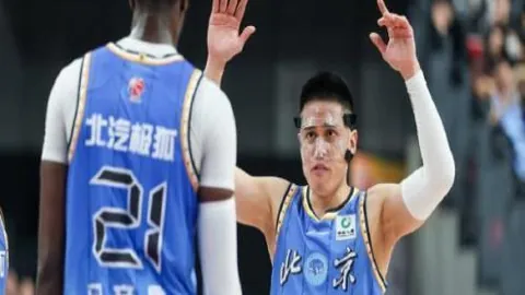 肯尼再现神迹，喜鹊挑战蜜蜂：谁能笑到最后，一网打尽三连冠？